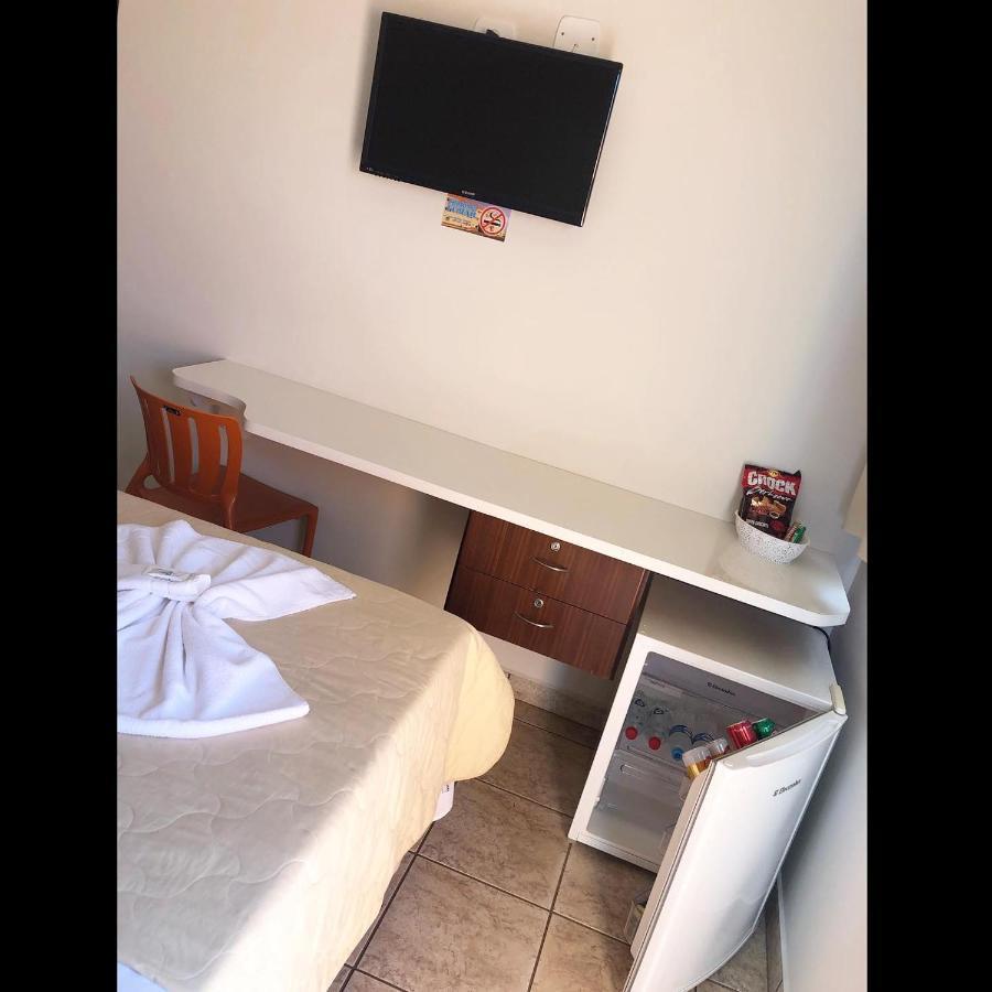 Flip Palace Hotel Buriti Alegre Ngoại thất bức ảnh